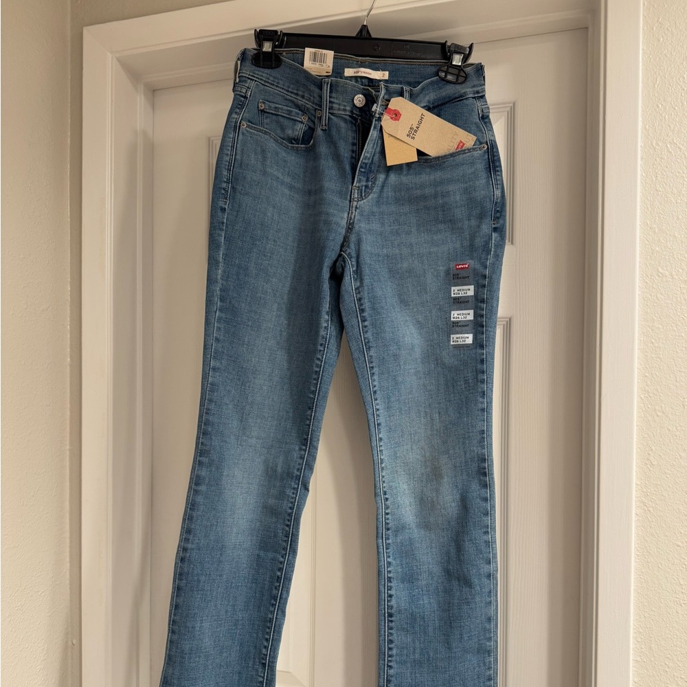 NWT Levi’s 505 Straight Jean Mid rise